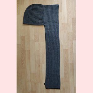 Wool scarf with Hood attached Club Monaco